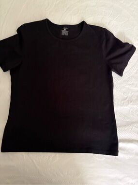 Jones New York Black Short Sleeve Crewneck Tee